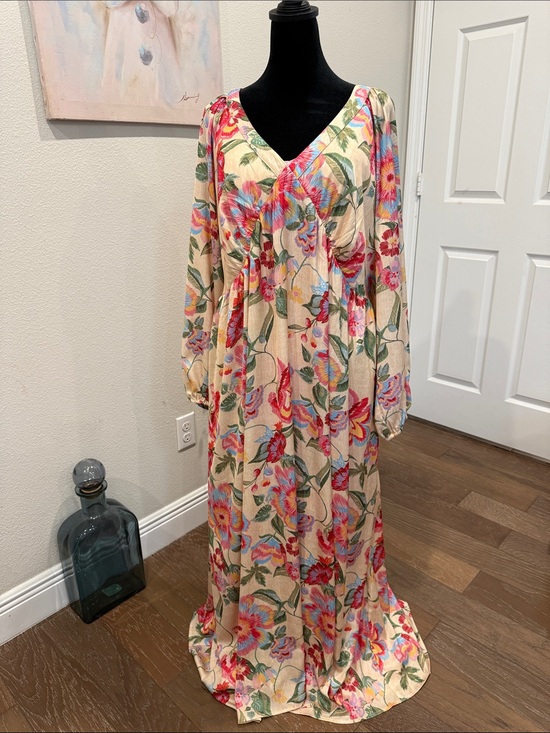 Skies Are Blue Dresses & Skirts - Skies Are Blue Floral Cream Maxi Dress with Pink & Green Blooms